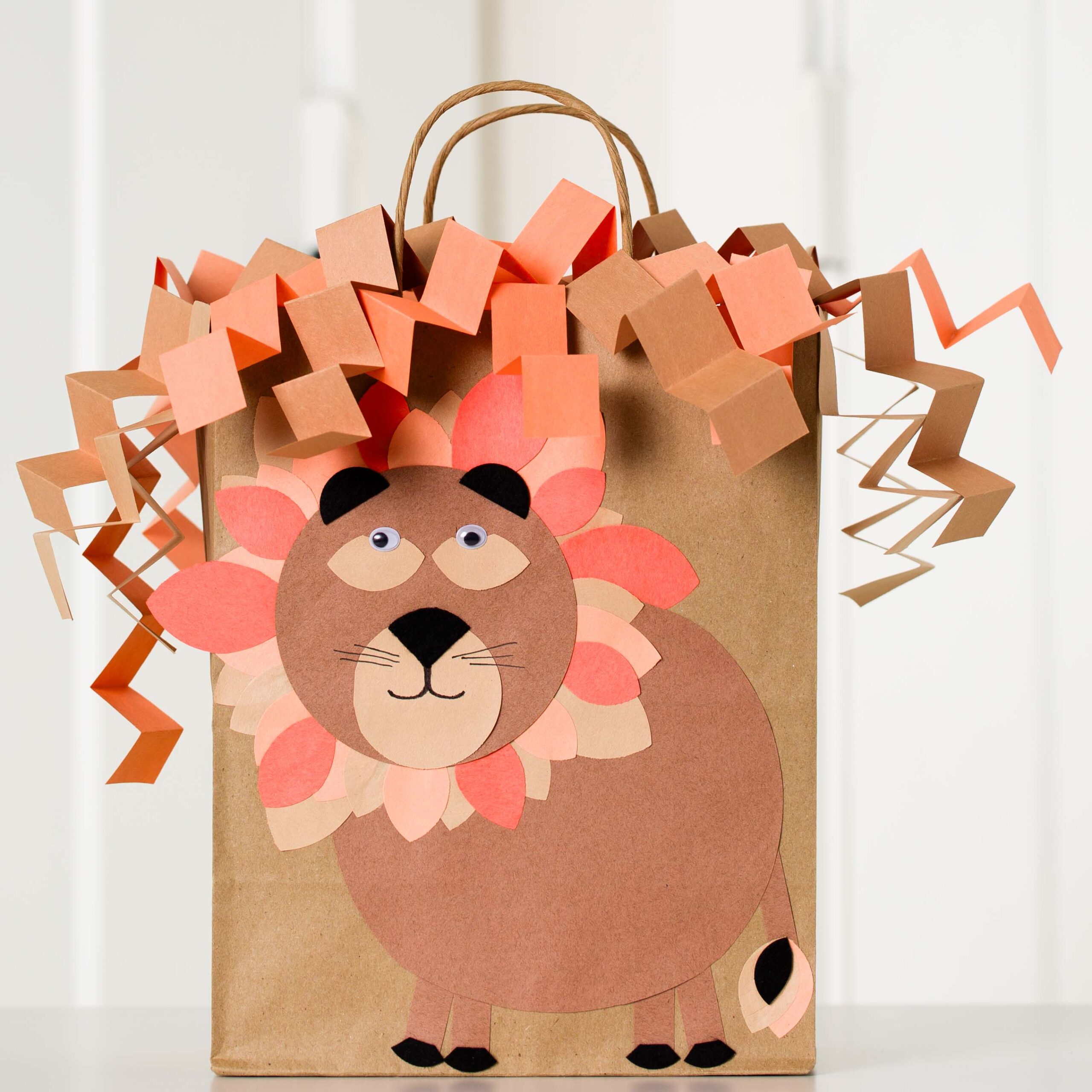 Lion gift bag.